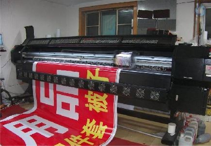 兴义喷绘广告分辨率是多少？
